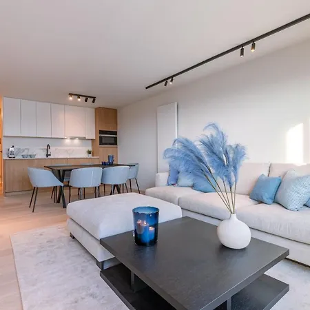 شقة Newly Renovated Near The Beach كنوك هايست